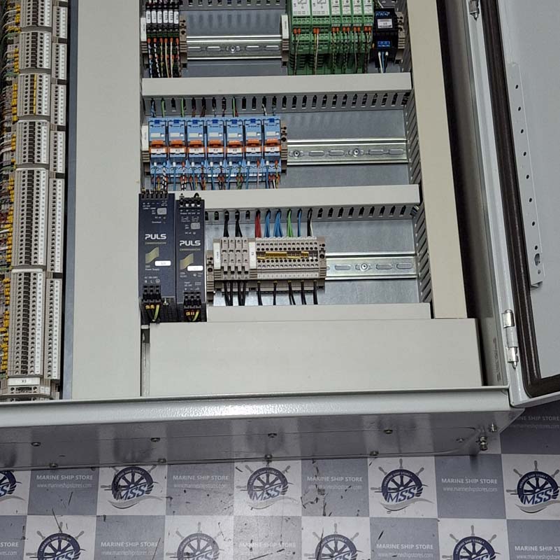 BRUNVOLL AZIMUTH THRUSTER 039685 ELECTRONIC CABINET BRIDGE WEB PANEL