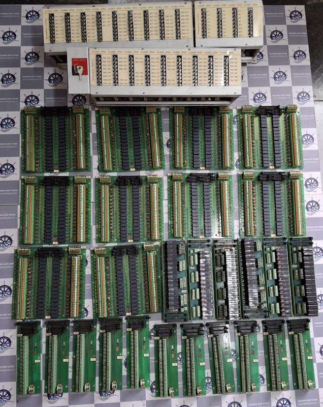 ROLLS ROLYCE-ULSTEIN UMAS V PUMPS AND VALVE CONTROL ELECTRONIC CABINET SYSTEM