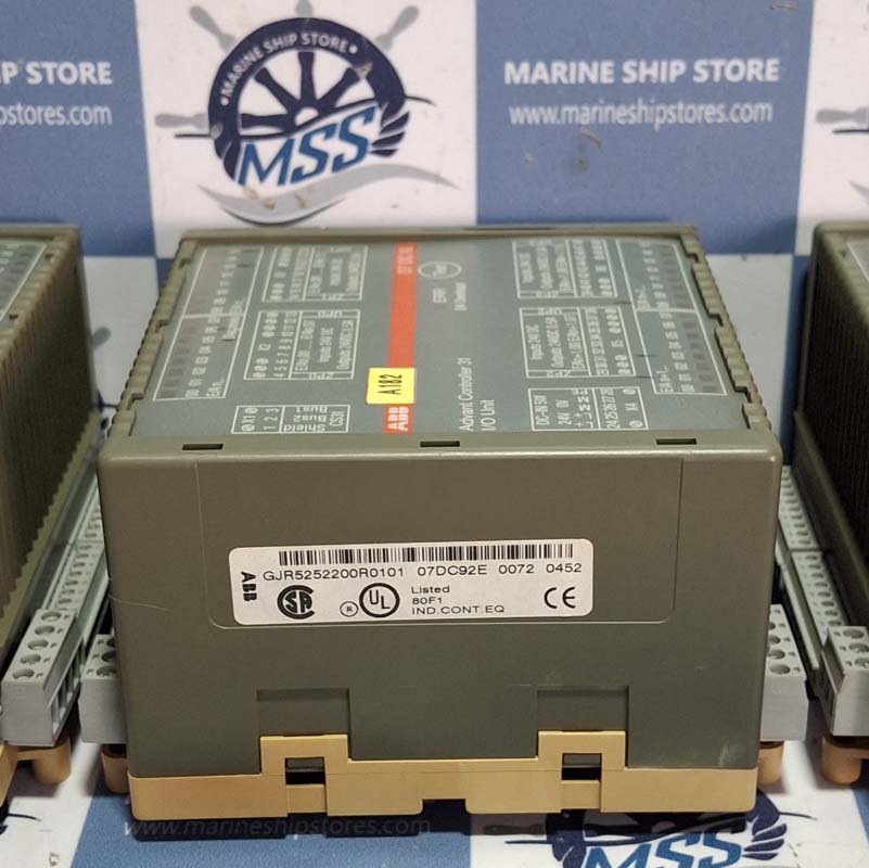 ABB 07DC92 GJR5252200R0101 07DC92E 0032 ADVANT CONTROLLER IO UNIT