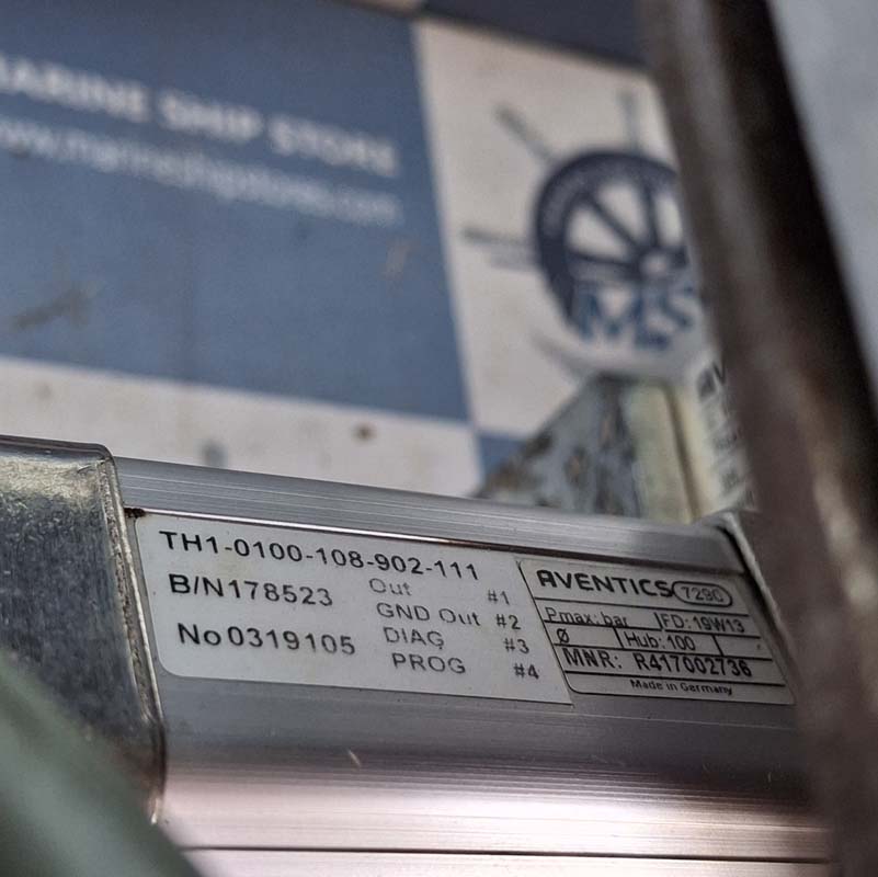 AVENTICS R417002736 PNEUMATIC VALVES & VALVE SYSTEMS