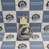 OMRON D4C-3201 LIMIT SWITCH-1 OMRON D4C-3201 LIMIT SWITCH
