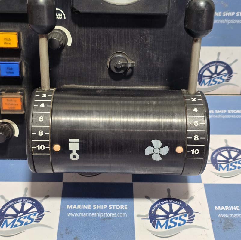 MAN B&W 2505175 PROPELLER RPM ASTERN PITCH AHEAD CONTROL LEVER CONTROL PANEL-5 MAN B&W 2505175 PROPELLER RPM ASTERN PITCH AHEAD CONTROL LEVER CONTROL PANEL