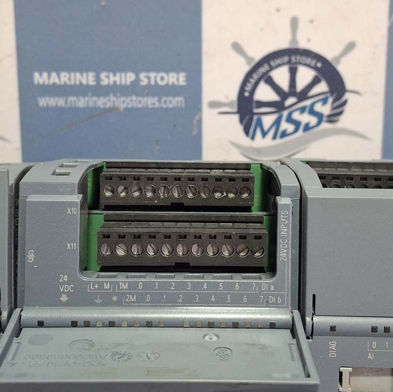 SIEMENS SM 1223 DIGITAL INPUT OUTPUT MODULE