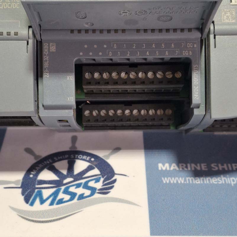 SIEMENS SM 1223 DIGITAL INPUT OUTPUT MODULE