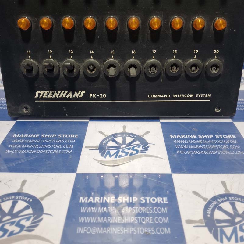 STEENHANS PK-20 COMMAND INTERCOM SYSTEM-2 STEENHANS PK-20 COMMAND INTERCOM SYSTEM